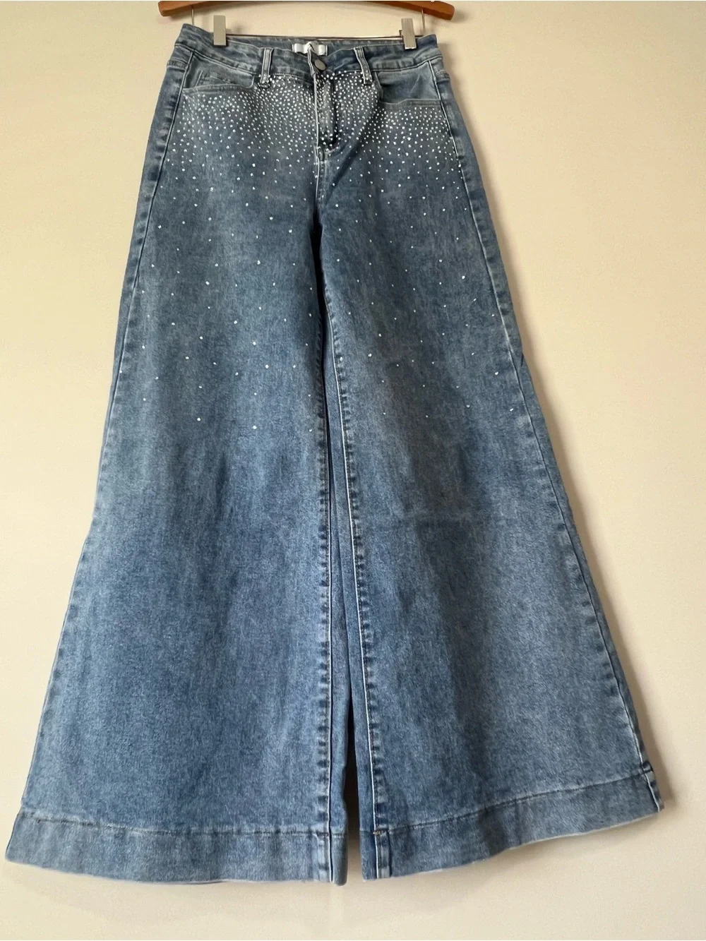 High-Rise Wide Leg Embellished Denim Jeans - Blue - Picture 5 of 9